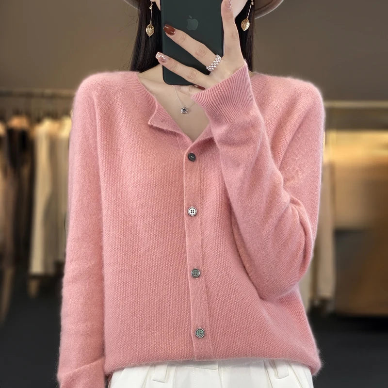 Kelly | Fine-Knit Round-Neck Button-Up Cardigan