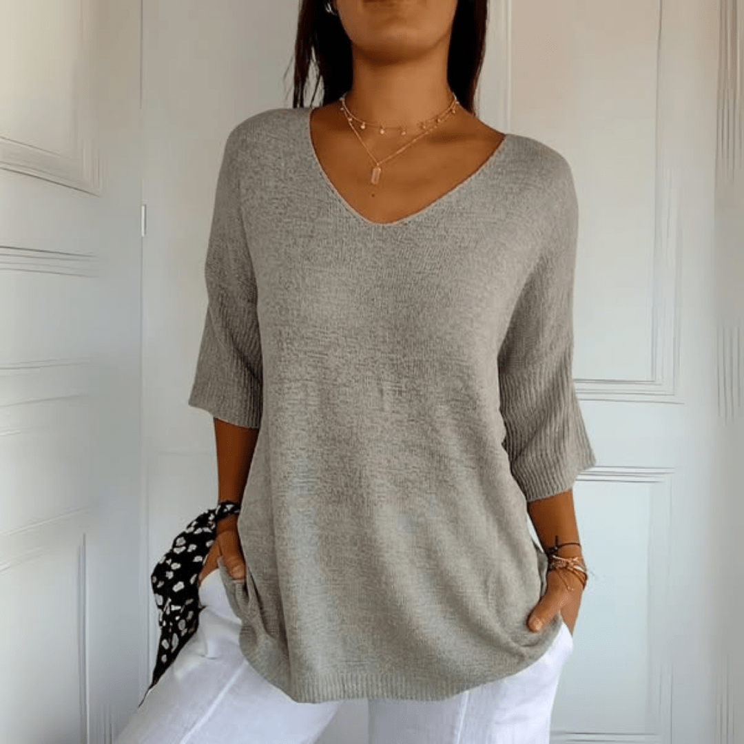 Gloria | Loose-Fit Three-Quarter-Sleeve V-Neck Sweater