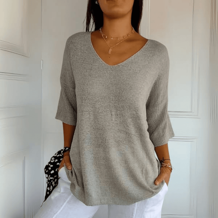 Gloria | Loose-Fit Three-Quarter-Sleeve V-Neck Sweater