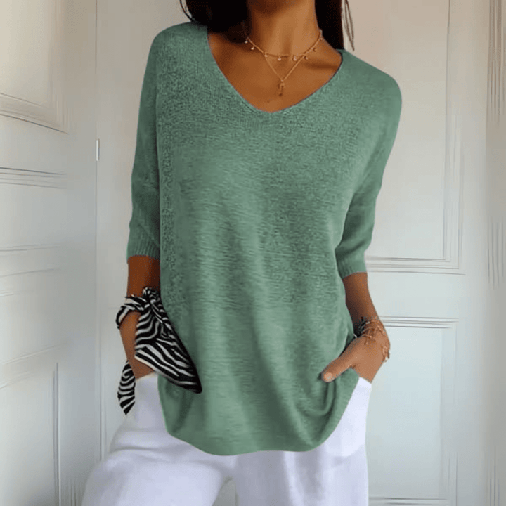 Gloria | Loose-Fit Three-Quarter-Sleeve V-Neck Sweater
