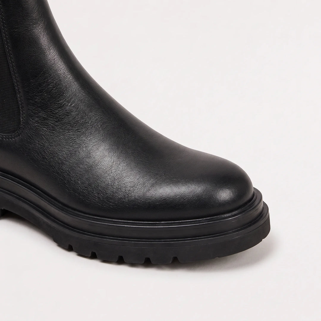Colleen | Lug-Sole Chelsea Ankle Boots