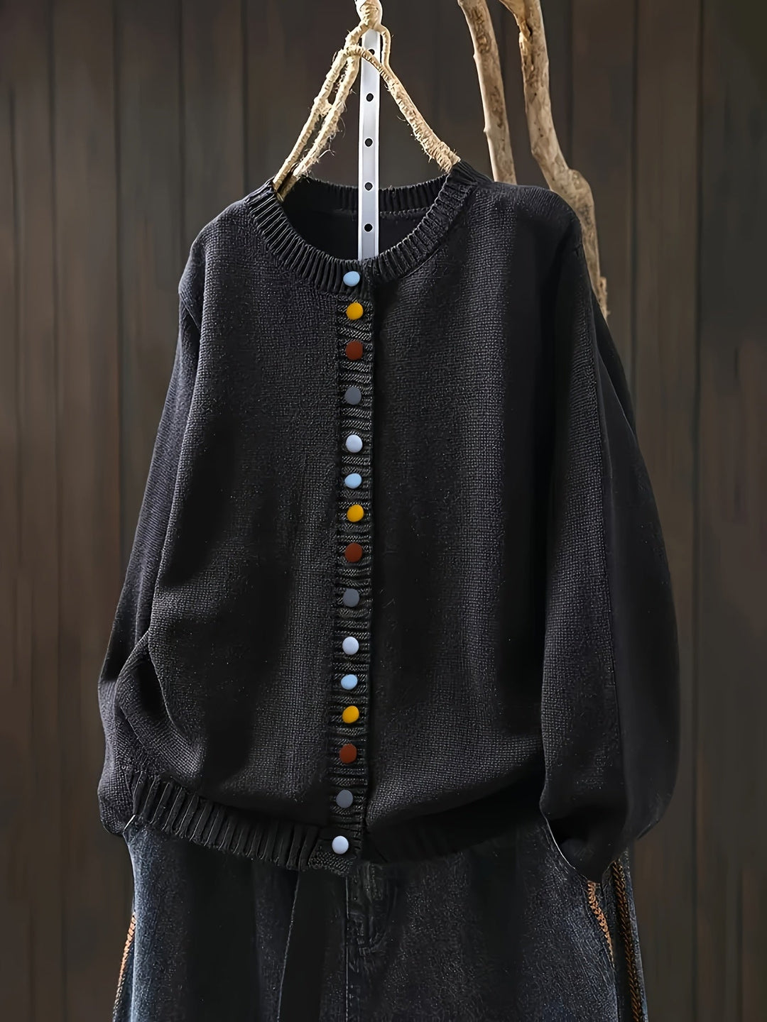 Gretchen | Decorative-Button Relaxed One-Size Cardigan