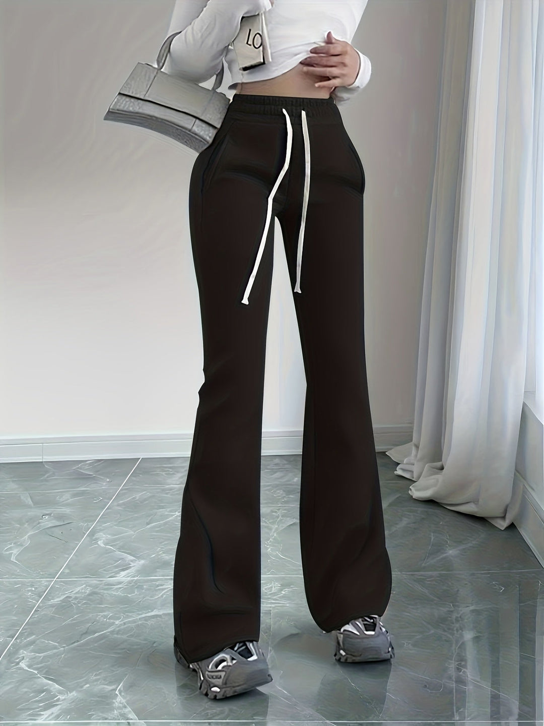 Felicia | High-Waisted Drawstring Flared Sweatpants