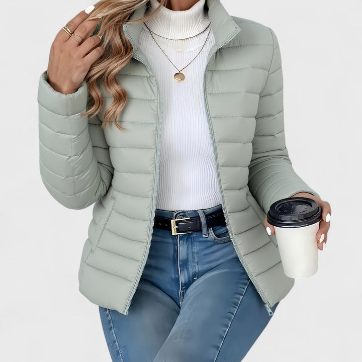 Paula | Slim-Fit Lightweight Puffer Jacket