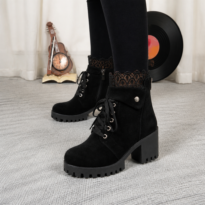 Jessica | Lace-Up Lug-Sole Combat Boots for Fall