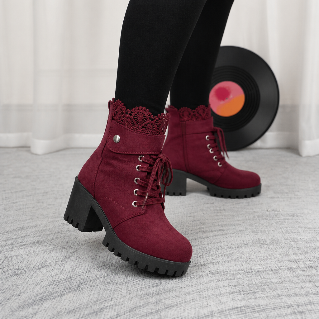 Jessica | Lace-Up Lug-Sole Combat Boots for Fall