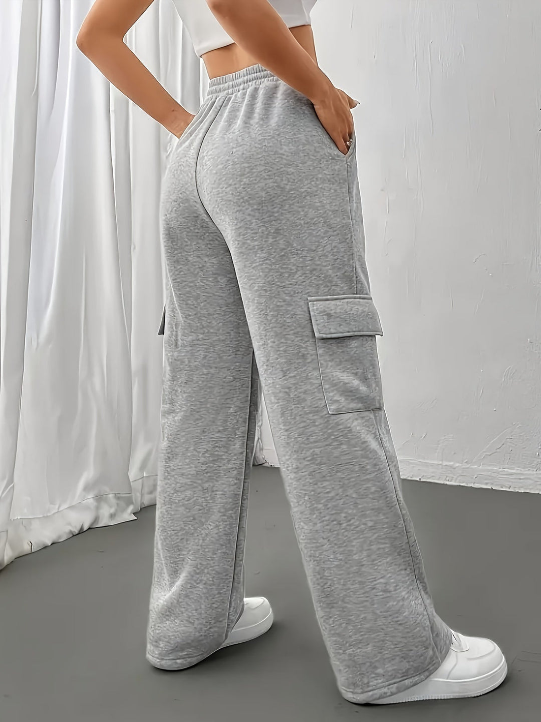 Brittany | Flap-Pocket Cargo Wide-Leg Sweatpants